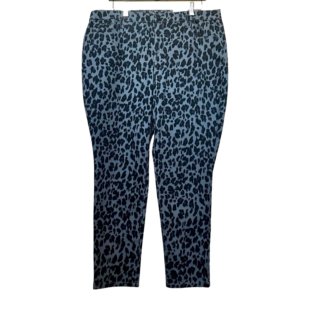 Style & Co. CURVY SKINNY LEG Jeans Classic Animal Print Gray Women Size 16W.